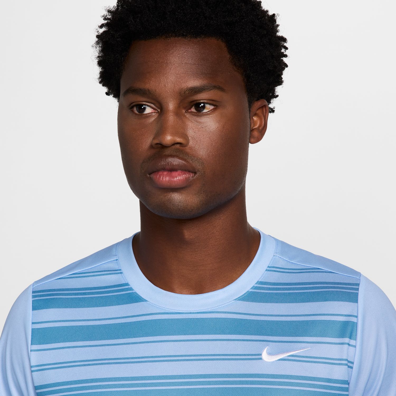NikeCourt Victory Férfi Dri-FIT teniszfelső - Image 3