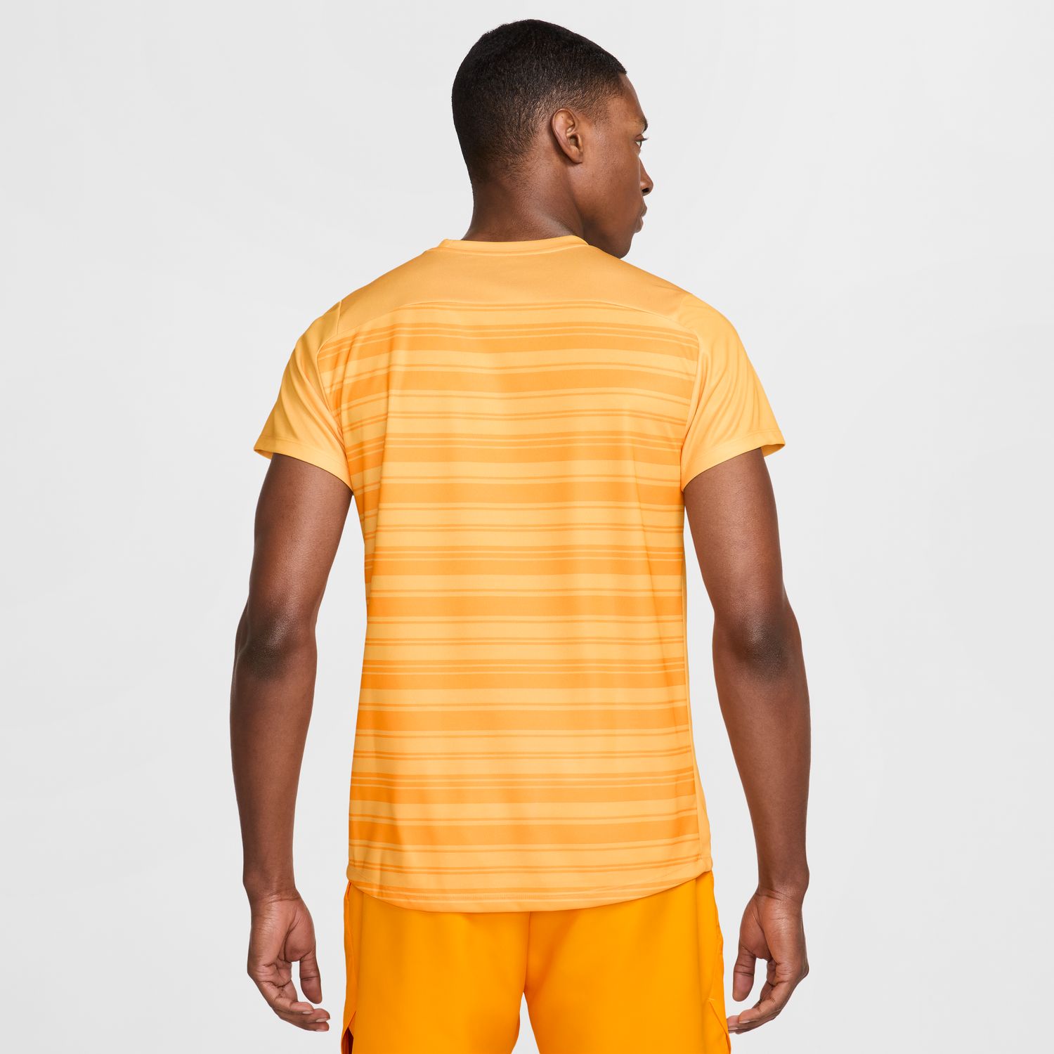 NikeCourt Victory Férfi Dri-FIT teniszfelső - Image 2
