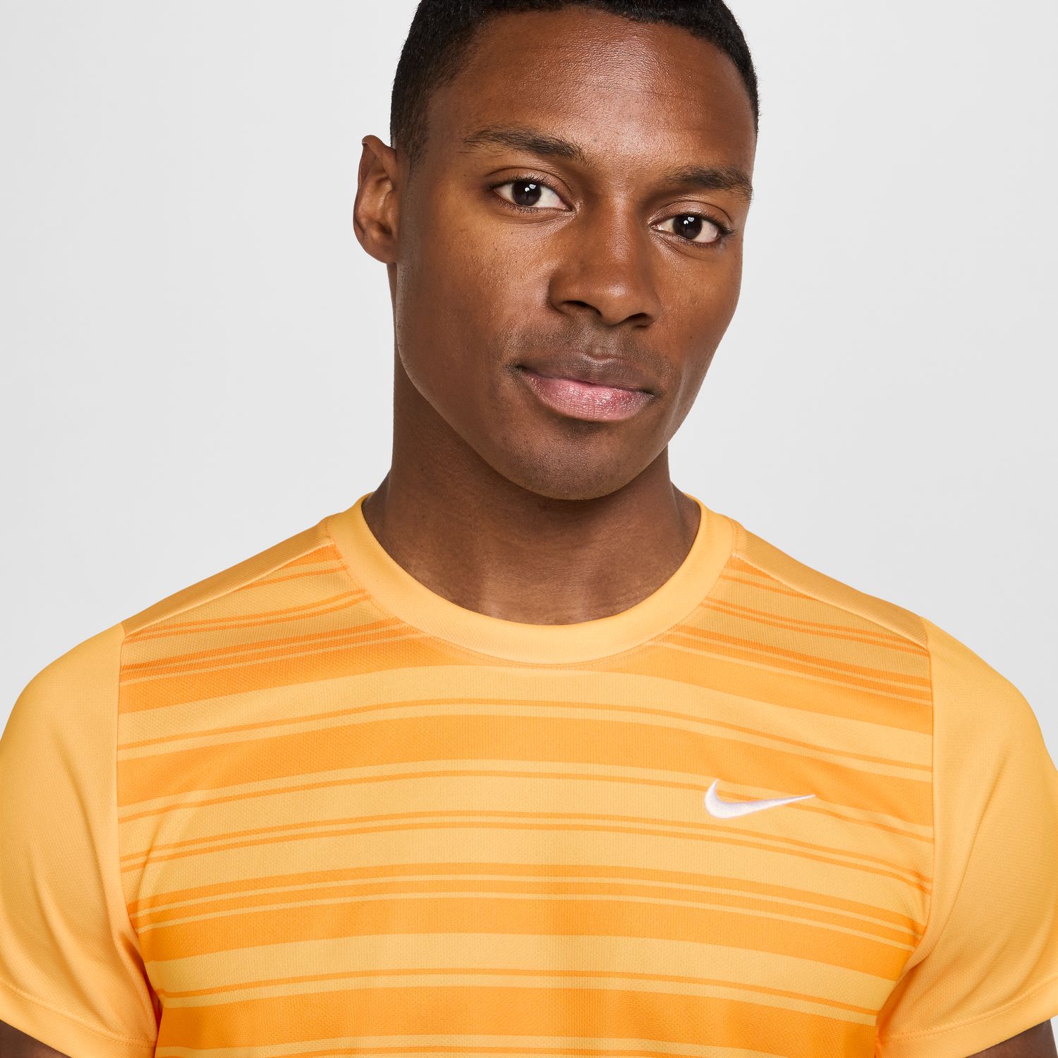 NikeCourt Victory Férfi Dri-FIT teniszfelső - Image 3